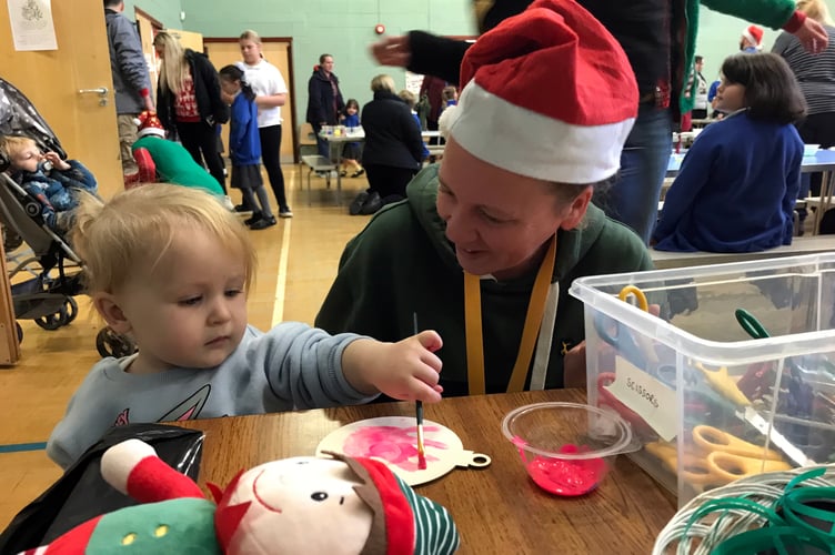 Bere Alston Pri Sch crafts afternoon