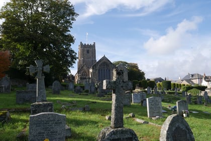 Devon CPRE’s annual Best Churchyard Competition opens for entry!
