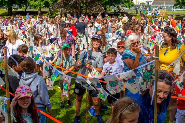 Tavistock platinum jubilee flag parade