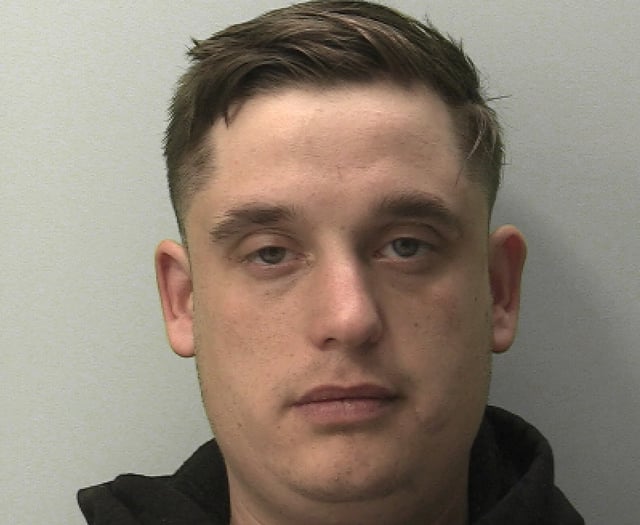 Dangerous driver jailed for ramming police in 80 mph chase 