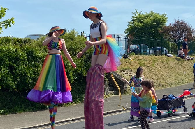 Stilt walkers