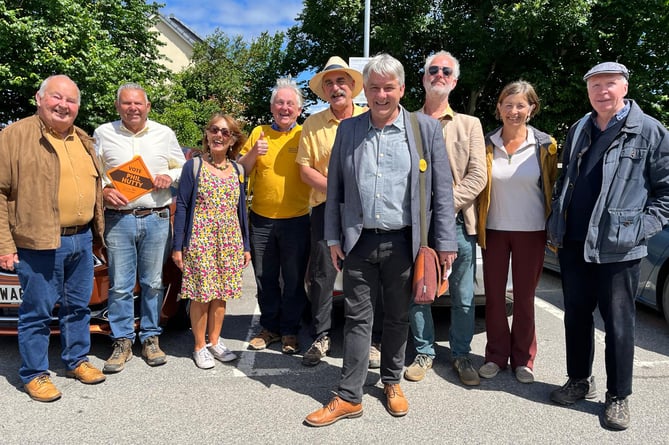 Lib Dem candidate Phil Hutty his campaigning team in Bideford at the weekend