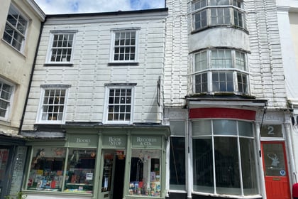 Listed building shored up against collapse